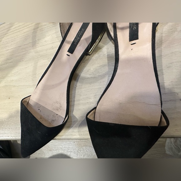 Zara Ballet Flats with Gold Strap (Size: 7) - Picture 4 of 6